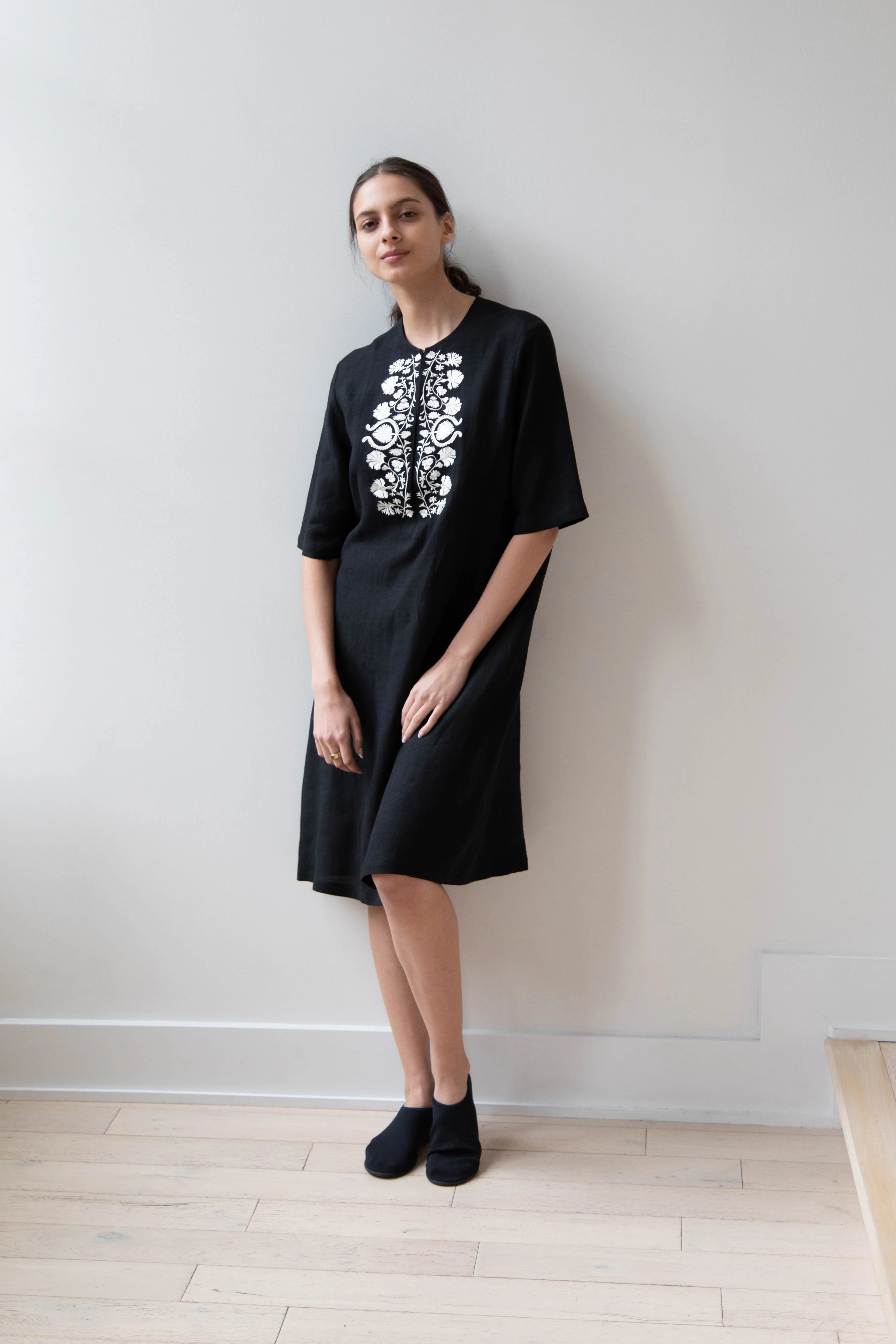 Zeus & Dione | Carnation Caftan in Black - Image 3